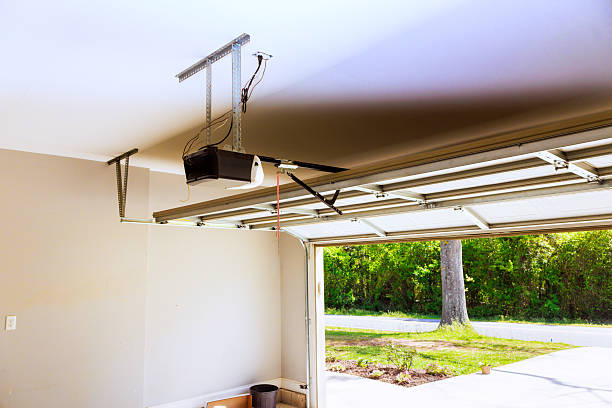 Top rated local Garage Door Panel Replacement specialists in Overlea, MD
